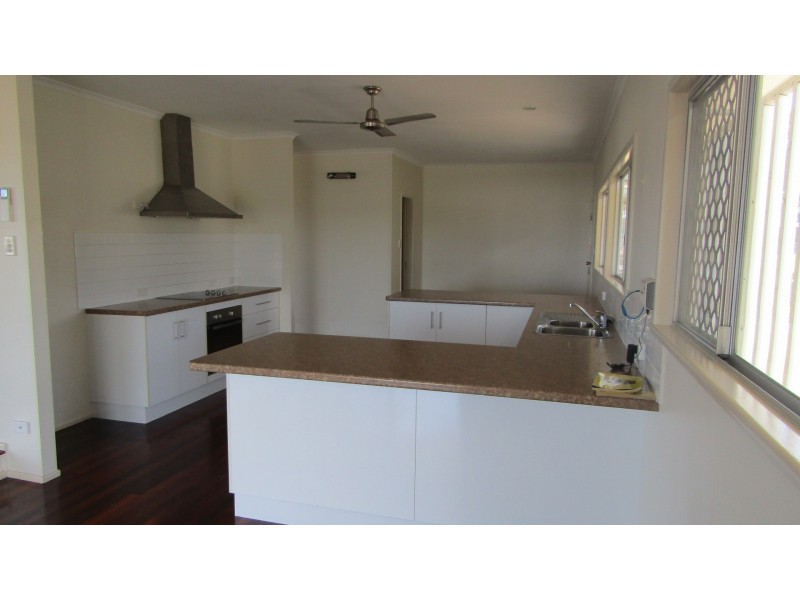 13 Harrison Court, Bowen QLD 4805