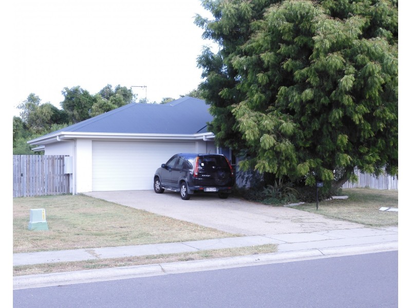 7 Nautilus Street, Bowen QLD 4805