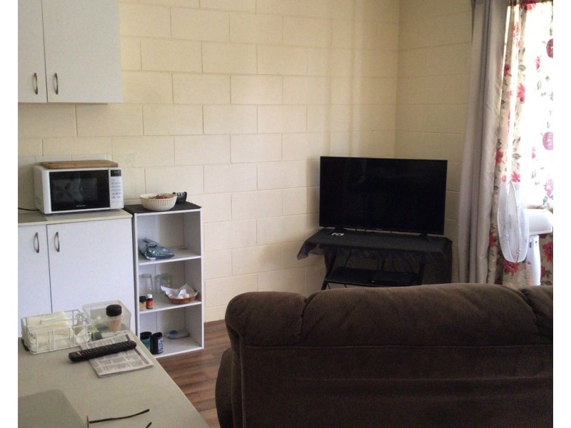 3/70 Powell Street, Bowen QLD 4805
