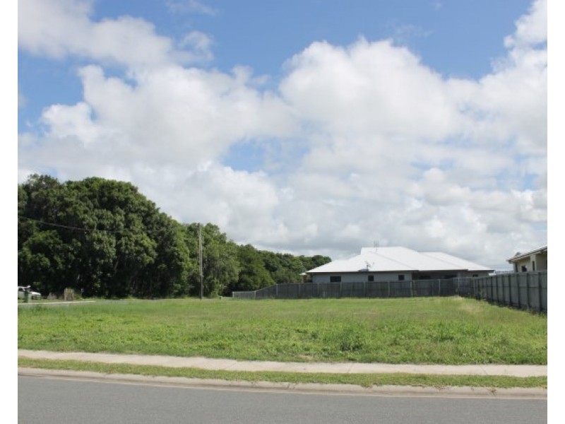 1 Ada Place, Bowen QLD 4805