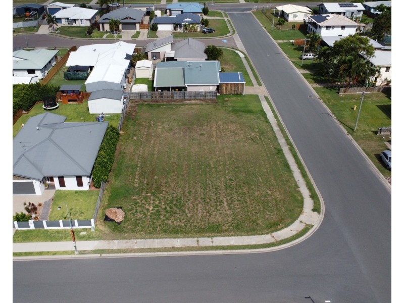 2 Ada Place, Bowen QLD 4805