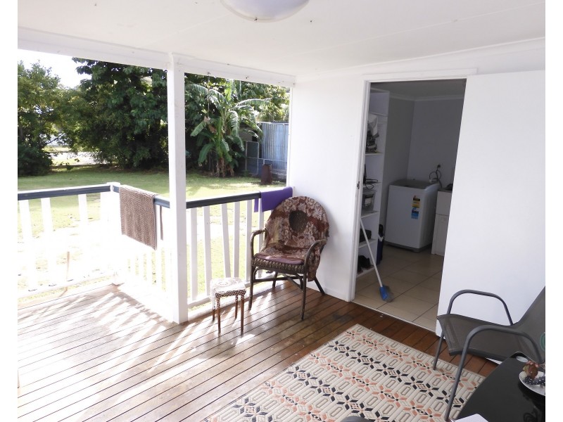 60 Livingstone Street, Bowen QLD 4805