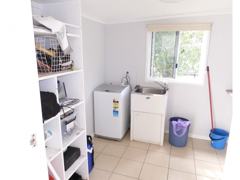 60 Livingstone Street, Bowen QLD 4805