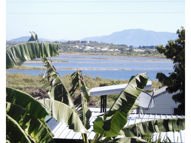 85 Kennedy Street, Bowen QLD 4805