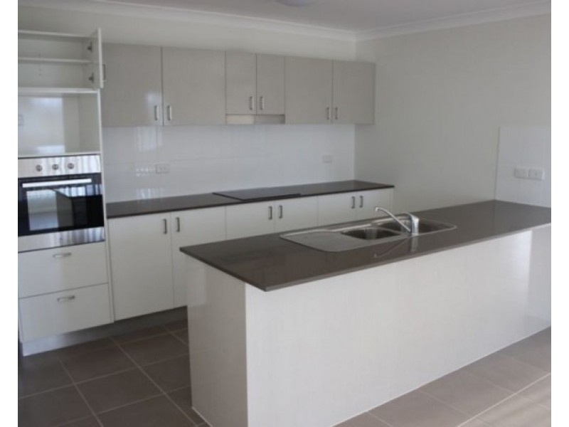 19 Baker Street, Bowen QLD 4805