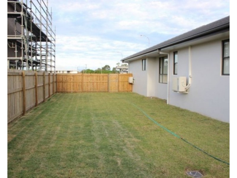 19 Baker Street, Bowen QLD 4805