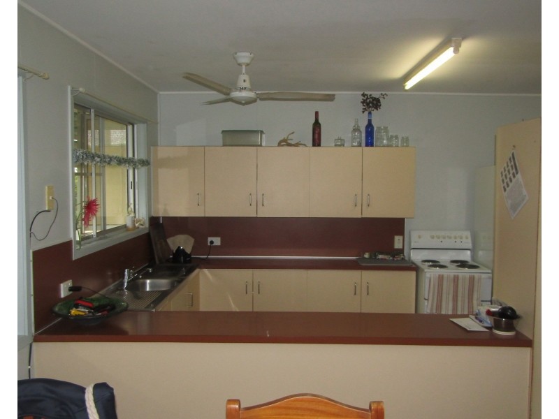 10 Dove Street, Bowen QLD 4805