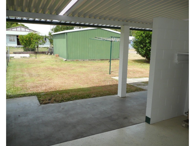 25 Gloucester Street, Bowen QLD 4805