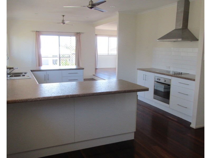 13 Harrison Court, Bowen QLD 4805