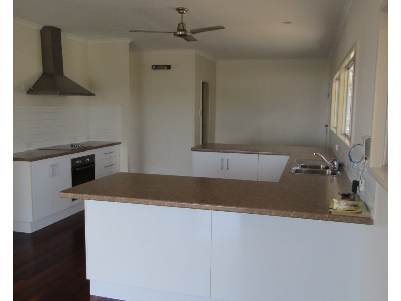13 Harrison Court, Bowen QLD 4805