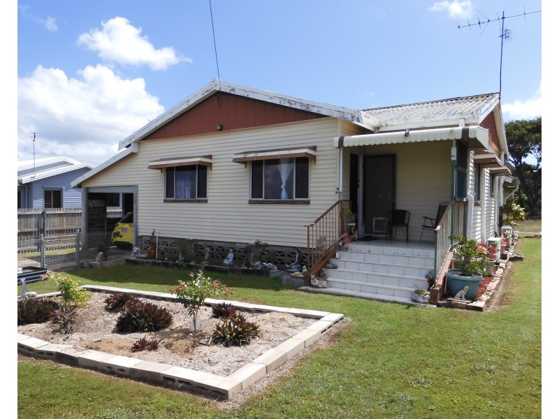 2 Denison Street, Bowen QLD 4805