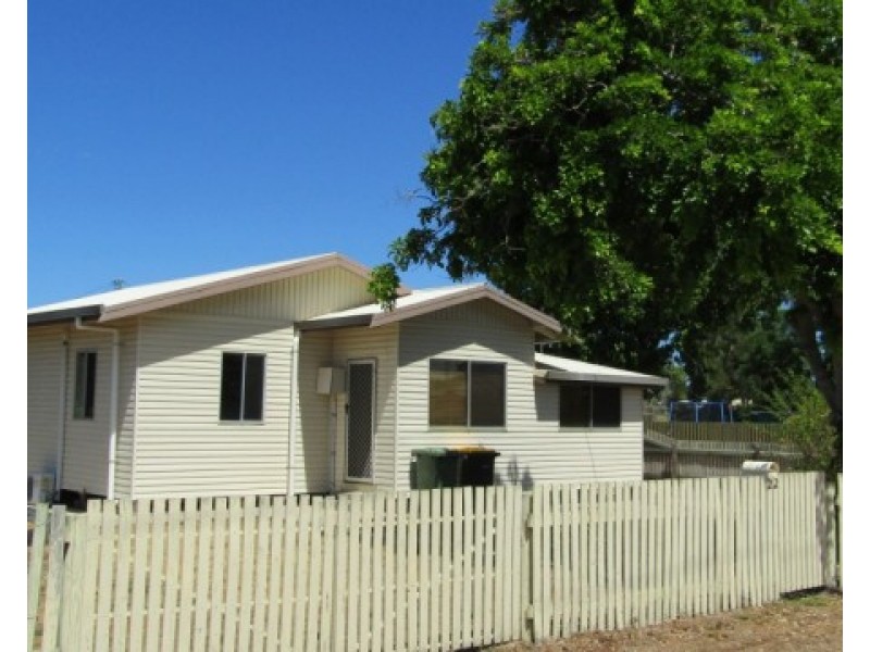 22 Gilbert Street, Bowen QLD 4805