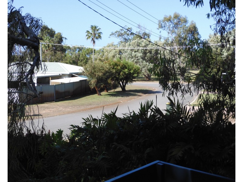 5 Toms Court, Bowen QLD 4805