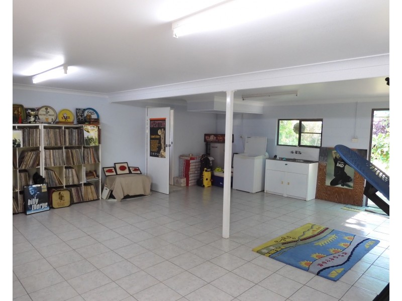 5 Toms Court, Bowen QLD 4805