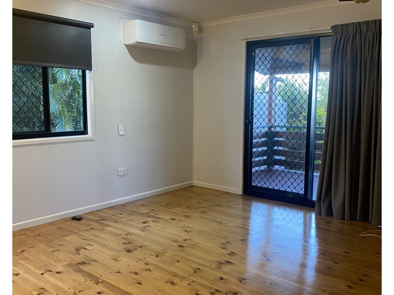 28 Rose Bay Road, Bowen QLD 4805