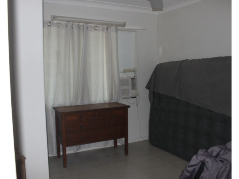 6 Rodney Street, Bowen QLD 4805