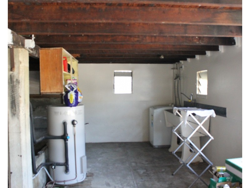 28 Livingstone Street, Bowen QLD 4805