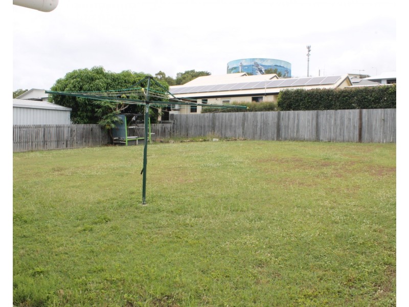 105 Gregory Street, Bowen QLD 4805