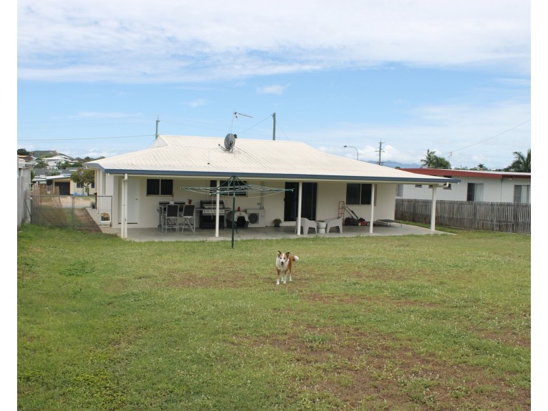 105 Gregory Street, Bowen QLD 4805