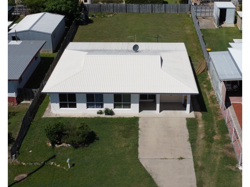 105 Gregory Street, Bowen QLD 4805