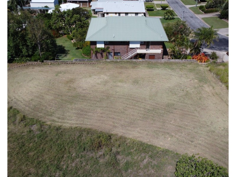 2 Pilcher Place, Bowen QLD 4805