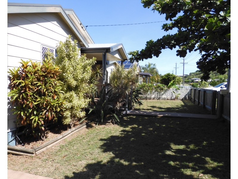 110 Gregory Street, Bowen QLD 4805