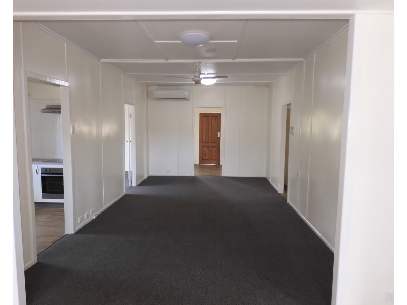 110 Gregory Street, Bowen QLD 4805