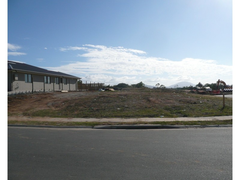 2 Coolibah Place, Bowen QLD 4805