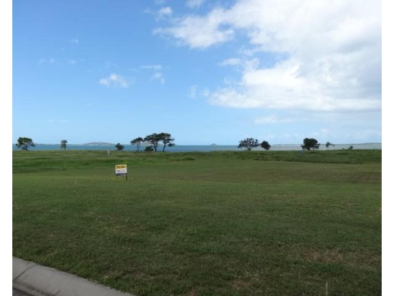 104 Bayside Court, Bowen QLD 4805