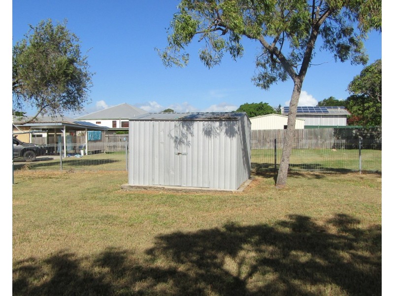 54 Poole Street, Bowen QLD 4805