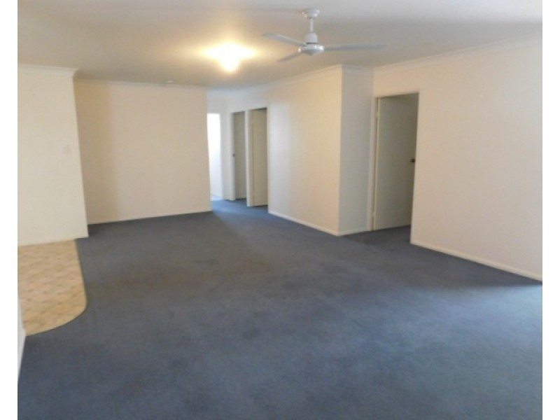 32 Crofton Street, Bowen QLD 4805