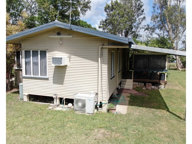 19076 Bruce Highway, Bowen QLD 4805