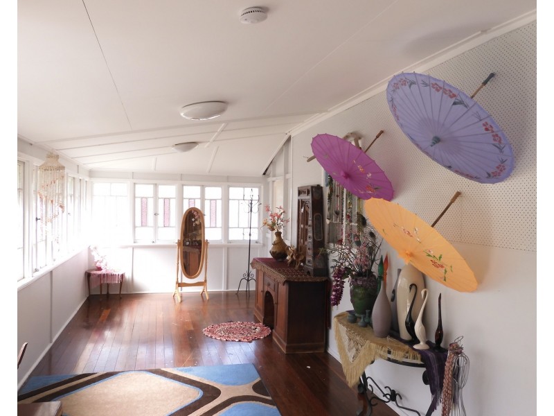 60 Livingstone Street, Bowen QLD 4805