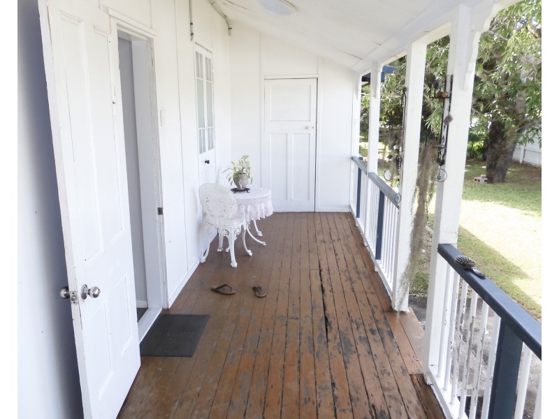 60 Livingstone Street, Bowen QLD 4805