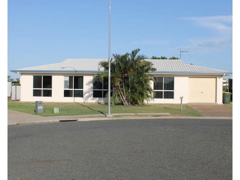 23 Hillview Place, Bowen QLD 4805