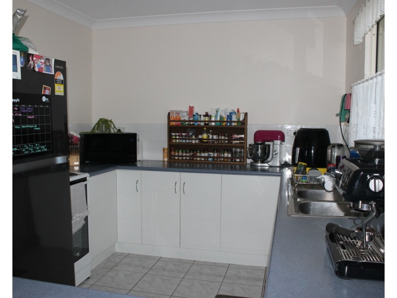 23 Hillview Place, Bowen QLD 4805