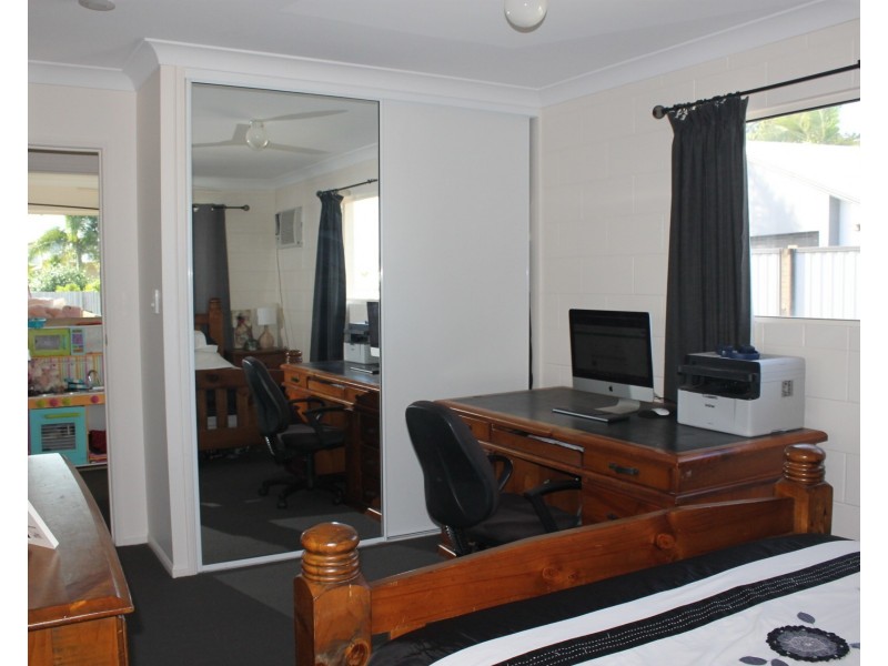 23 Hillview Place, Bowen QLD 4805