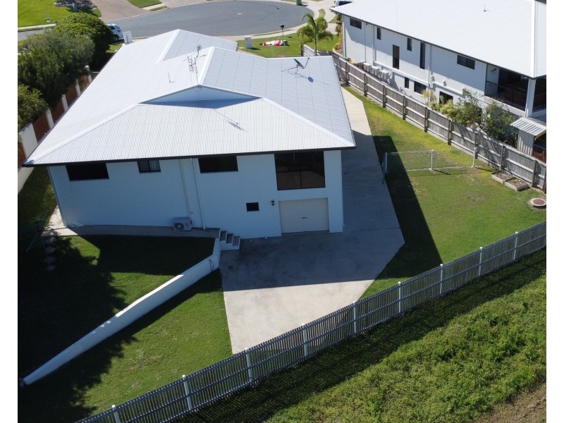 16 Silk Road, Bowen QLD 4805