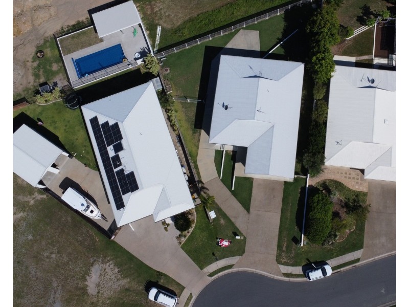 16 Silk Road, Bowen QLD 4805