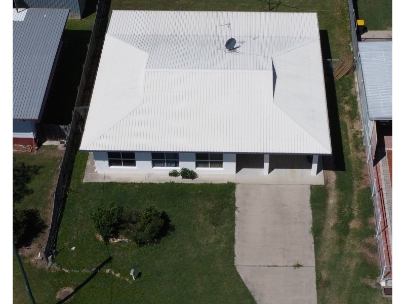 105 Gregory Street, Bowen QLD 4805