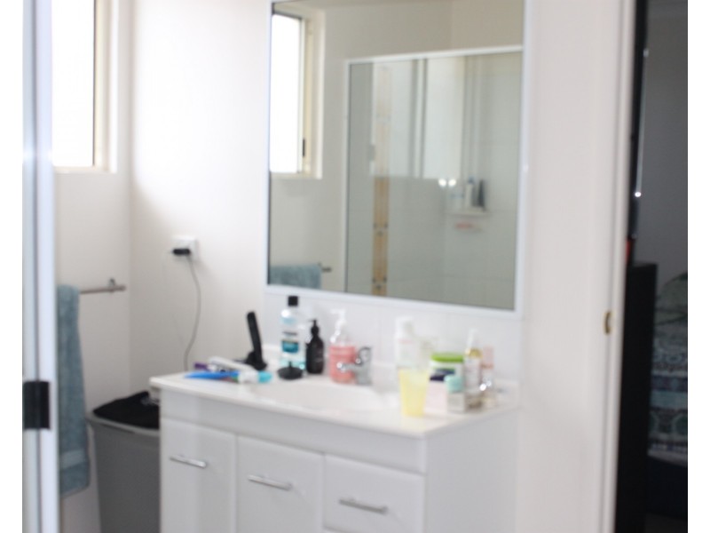 105 Gregory Street, Bowen QLD 4805