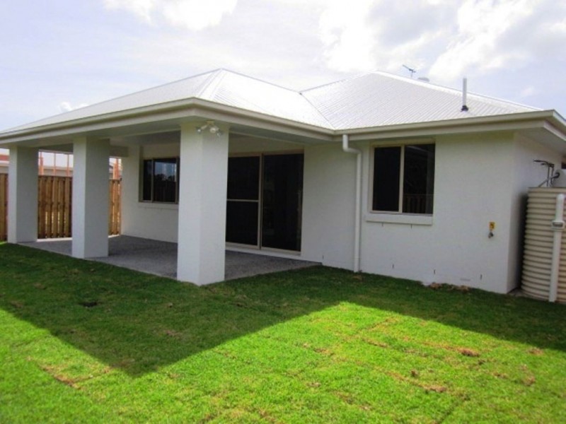 47 Scarborough Circuit, Blacks Beach QLD 4740