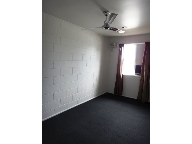 3/11 Porter Street, Mackay QLD 4740