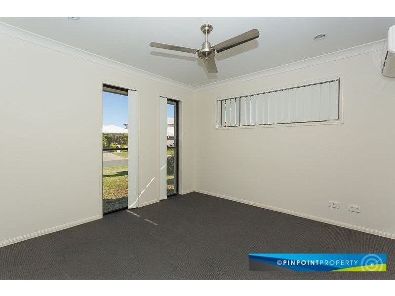 930 Scarborough Circuit, Blacks Beach QLD 4740