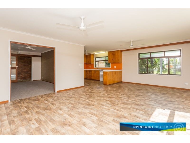 2 Barton Street, West Mackay QLD 4740