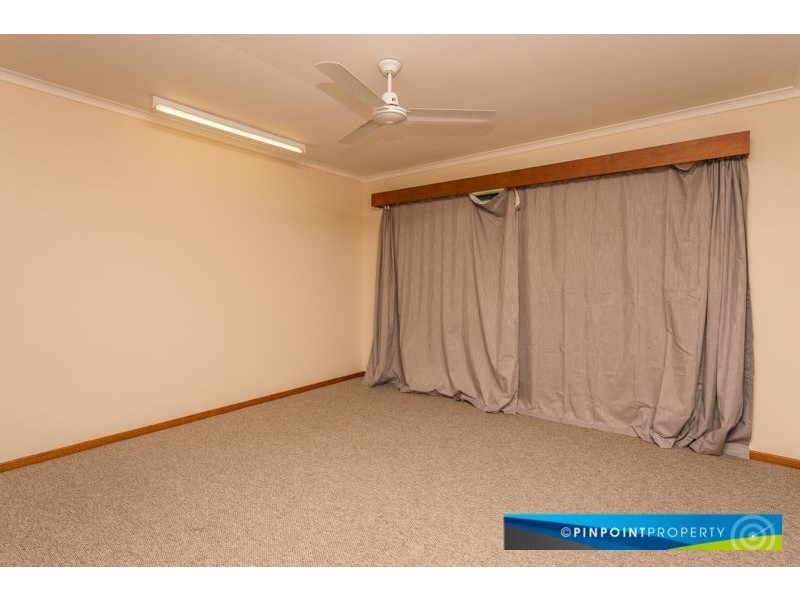 2 Barton Street, West Mackay QLD 4740