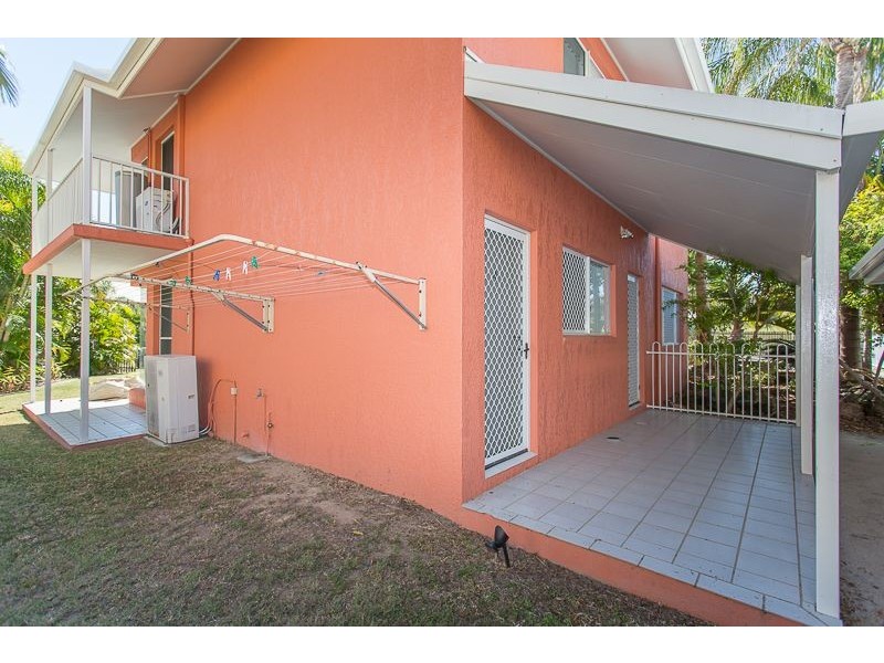4/17 Beach Road, Dolphin Heads QLD 4740