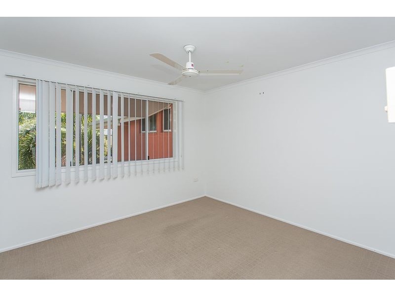4/17 Beach Road, Dolphin Heads QLD 4740