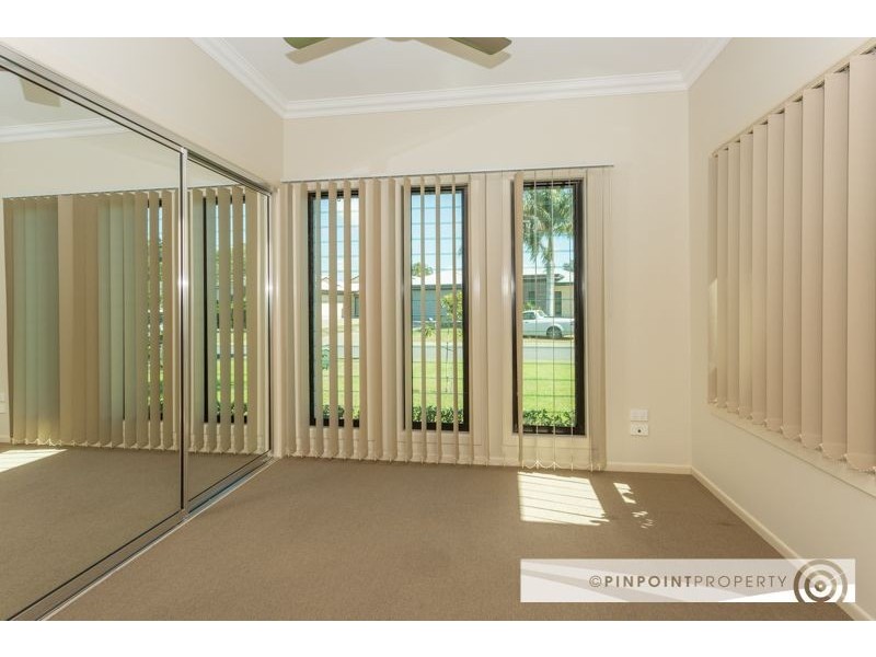 52 Village Circuit, Eimeo QLD 4740