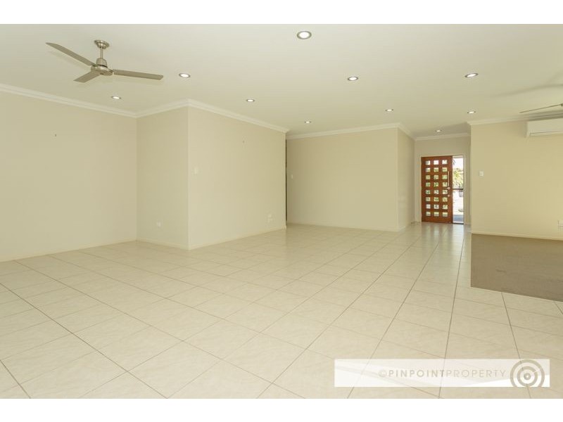 52 Village Circuit, Eimeo QLD 4740